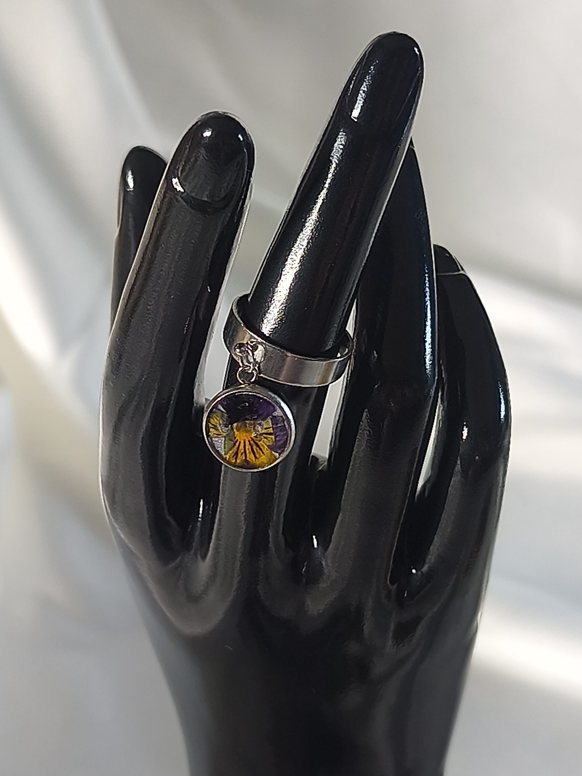 Bague pensée violette réglable