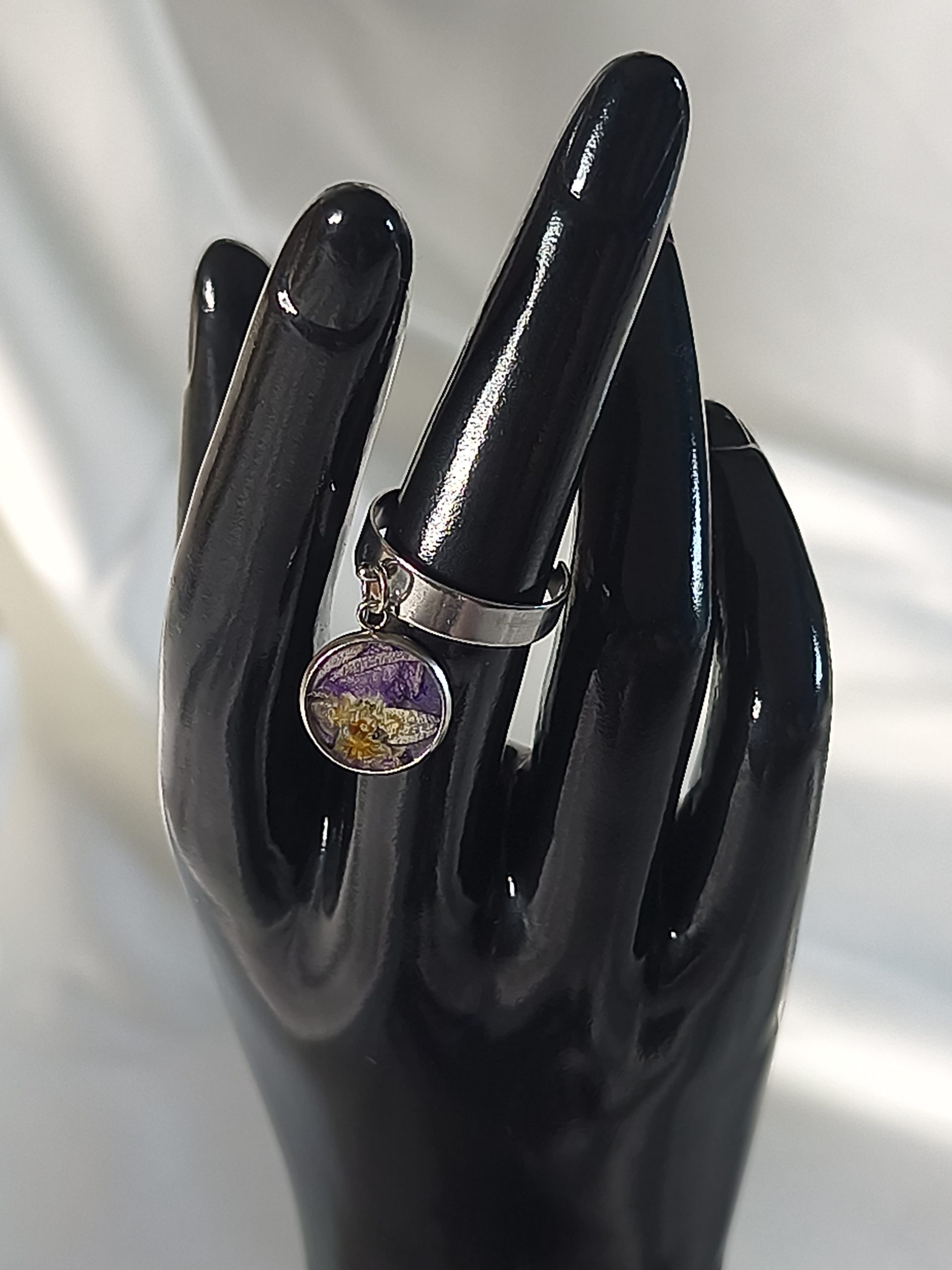 Bague pensée violette réglable