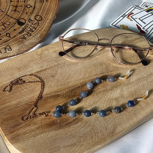 Chaîne de lunettes aventurine bleue – finition dorée ou argentée