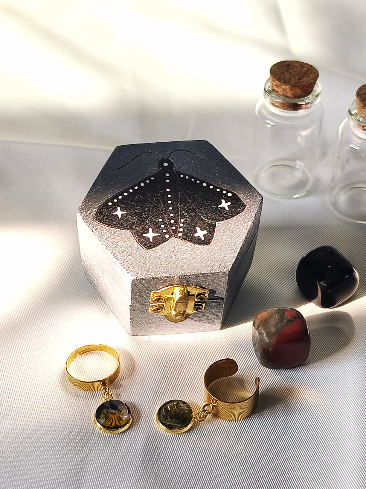 Boîte à bijoux papillon de nuit