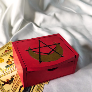 Boîte à bijoux pentacle et lune dorée