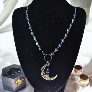 Collier dumortierite – finition argentée
