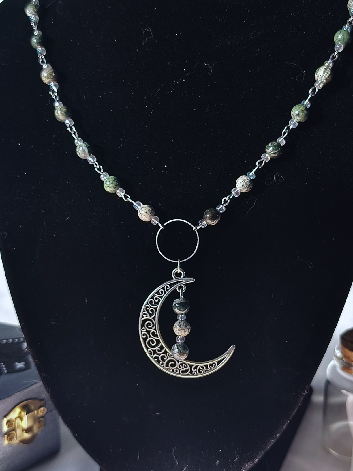 Collier serpentine – finition argentée