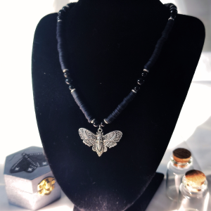 Collier obsidienne et heishi noir – finition argentée